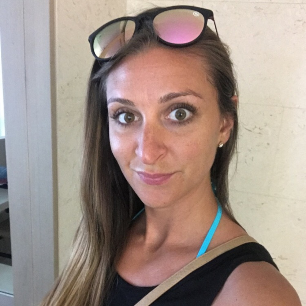 Meet your Posher, Stephanie